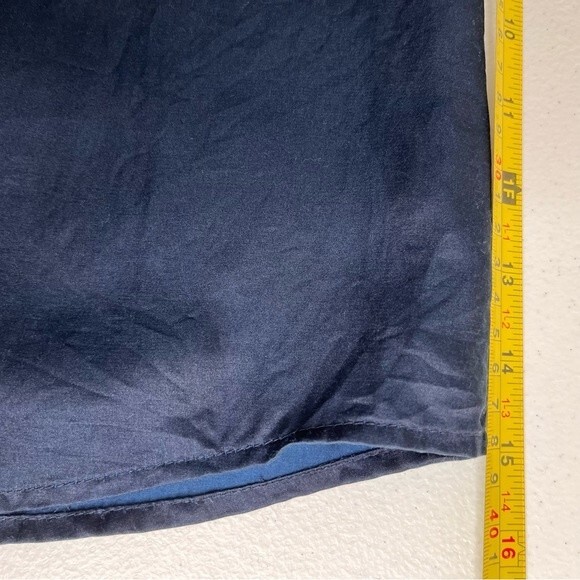 Banana Republic Silk Blend Sleeveless Raw Edge Ruffle Neck Navy Top Women Small - Picture 9 of 11